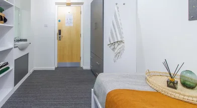 Quarto privado em Bassett Green Road, imagem 6 de 36