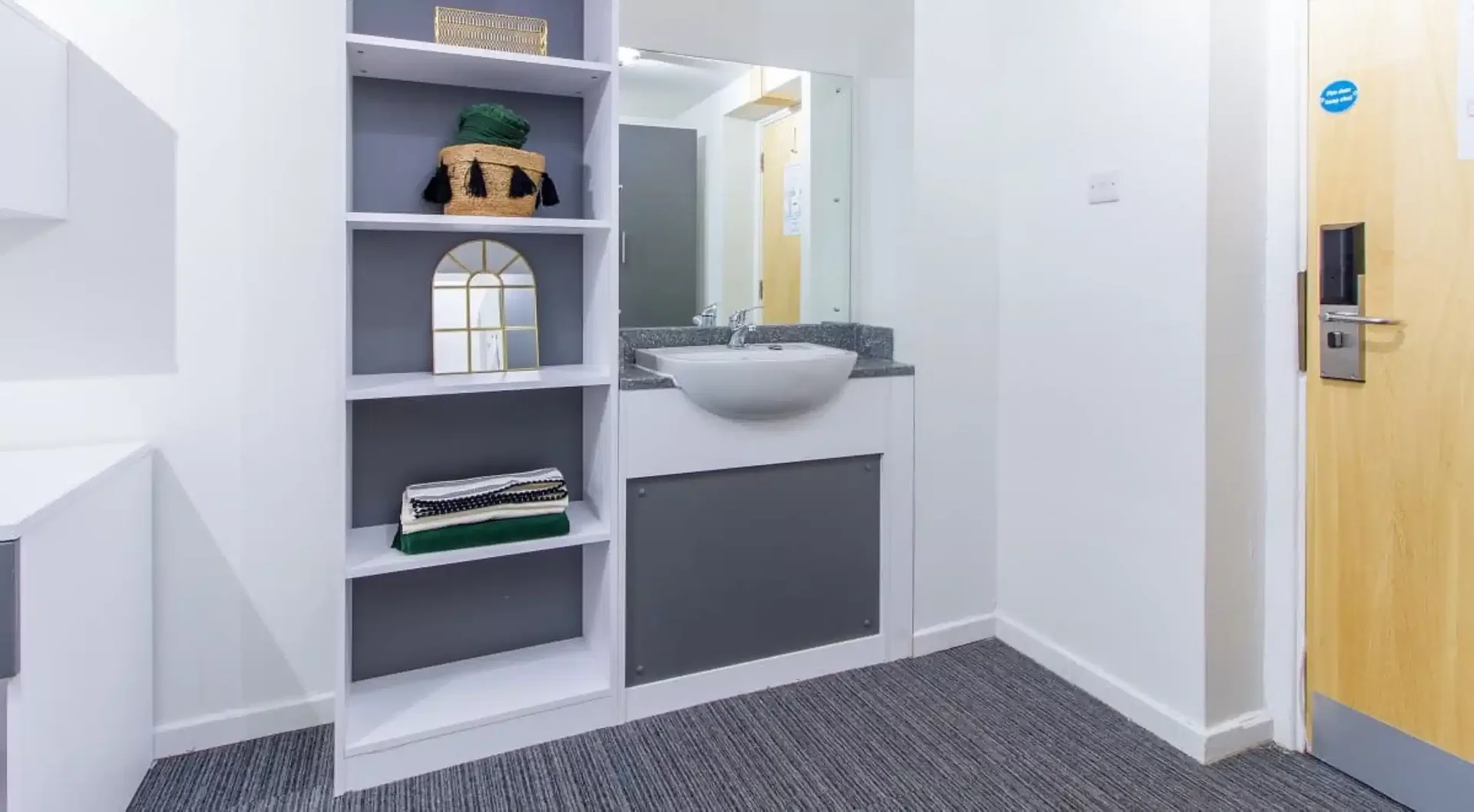 Quarto acolhedor para estudantes disponível em 