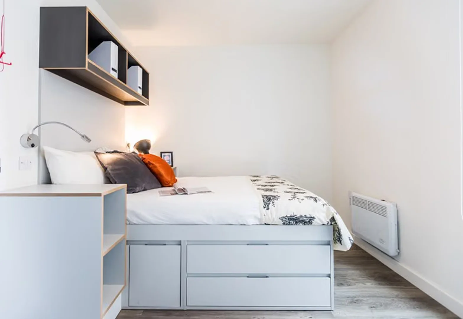 Quarto de estudante económico com localização conveniente em