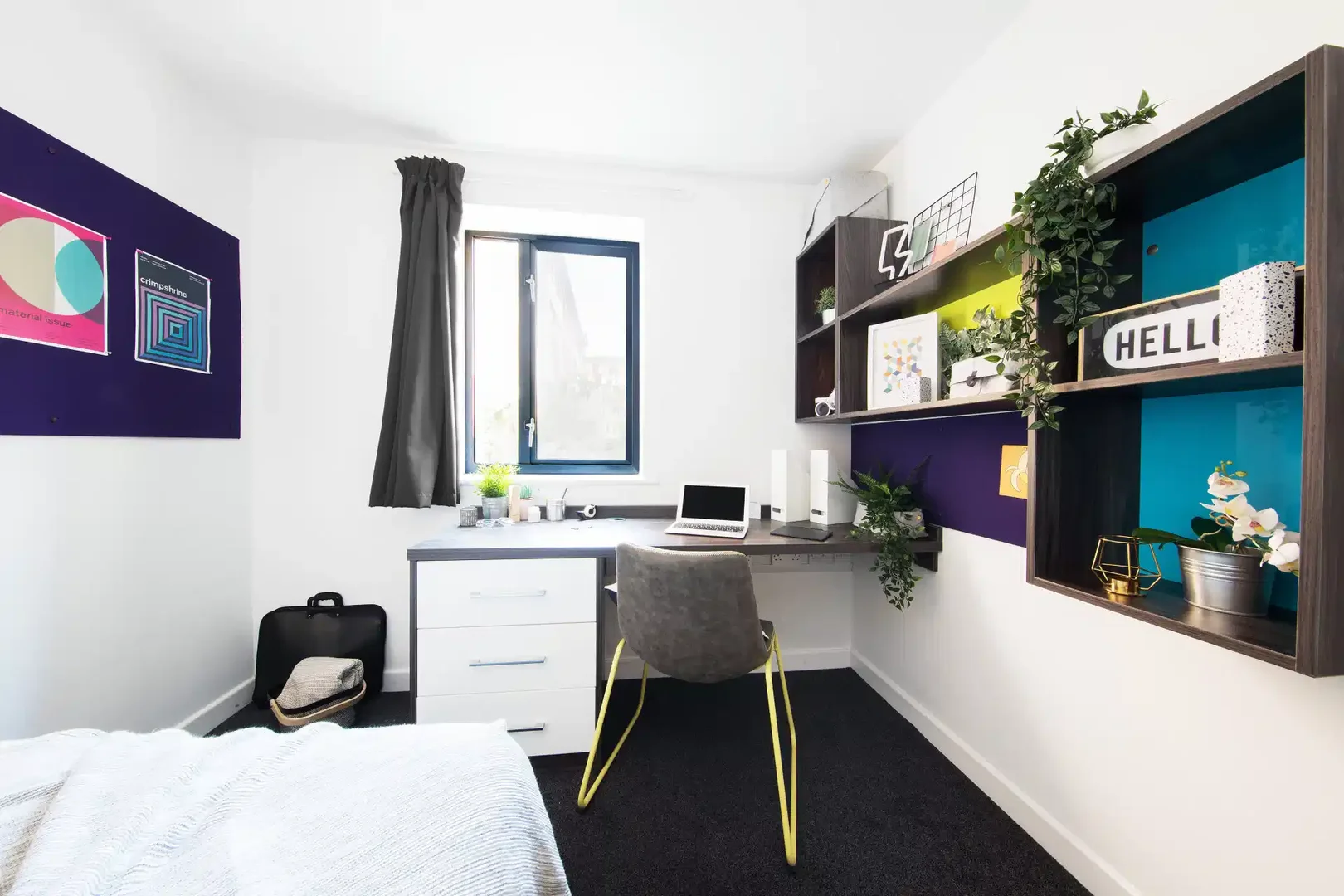 Funktionelles Studentenzimmer perfekt zum Studieren in 