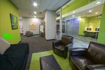Stanza privata in South Peoria Street, immagine 13 di 30