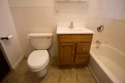 Habitación privada en South Cornell Avenue, imagen 2 de 19