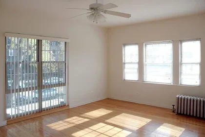 Habitación privada en South Cornell Avenue, imagen 12 de 19