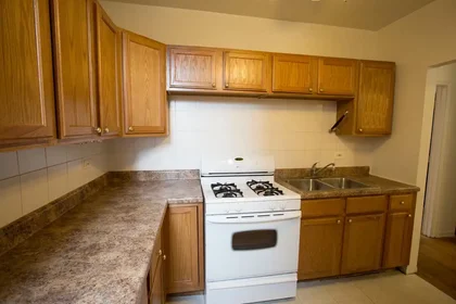 Habitación privada en South Cornell Avenue, imagen 5 de 19