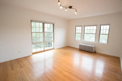 Habitación privada en South Cornell Avenue, imagen 6 de 19