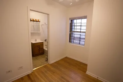 Habitación privada en South Cornell Avenue, imagen 8 de 19