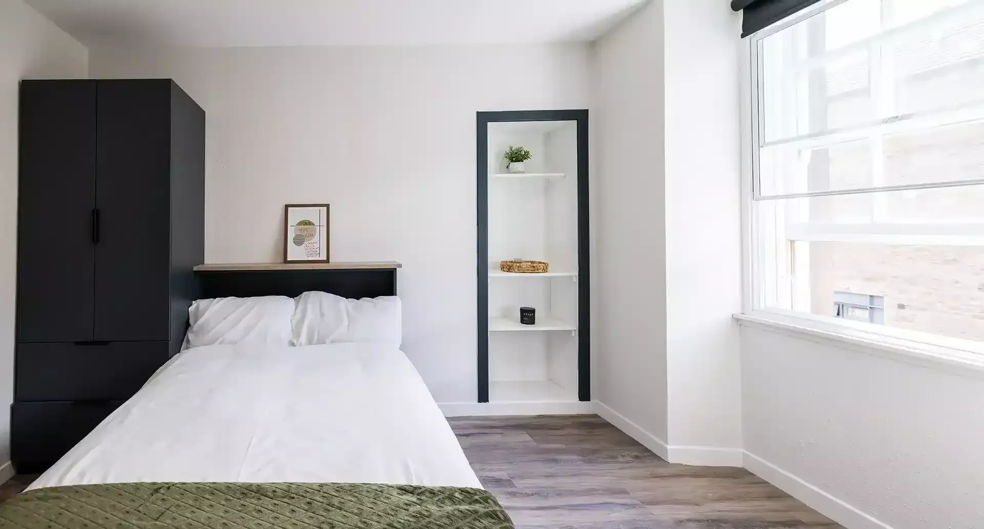 Cozy room for students available in 