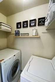 Chambre privée à Hull Court, image 11 de 49