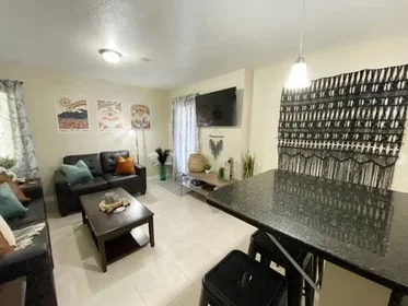 Habitación privada en Hull Court, imagen 29 de 49