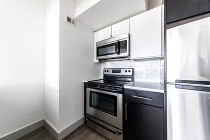 Quarto privado em South Kingshighway Boulevard, imagem 19 de 49