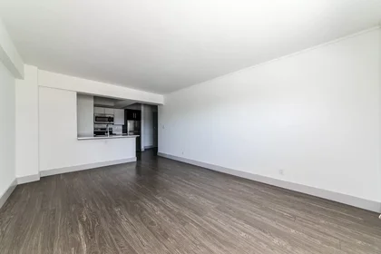 Quarto privado em South Kingshighway Boulevard, imagem 24 de 49