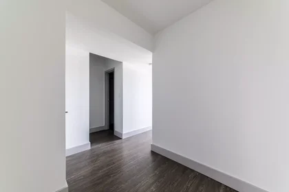 Quarto privado em South Kingshighway Boulevard, imagem 25 de 49