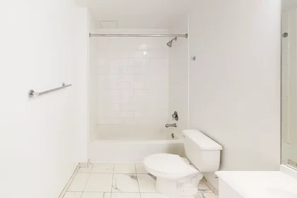Chambre privée à Broadway Boulevard, image 1 de 34