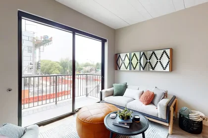 Quarto privado em East Armour Boulevard, imagem 5 de 31