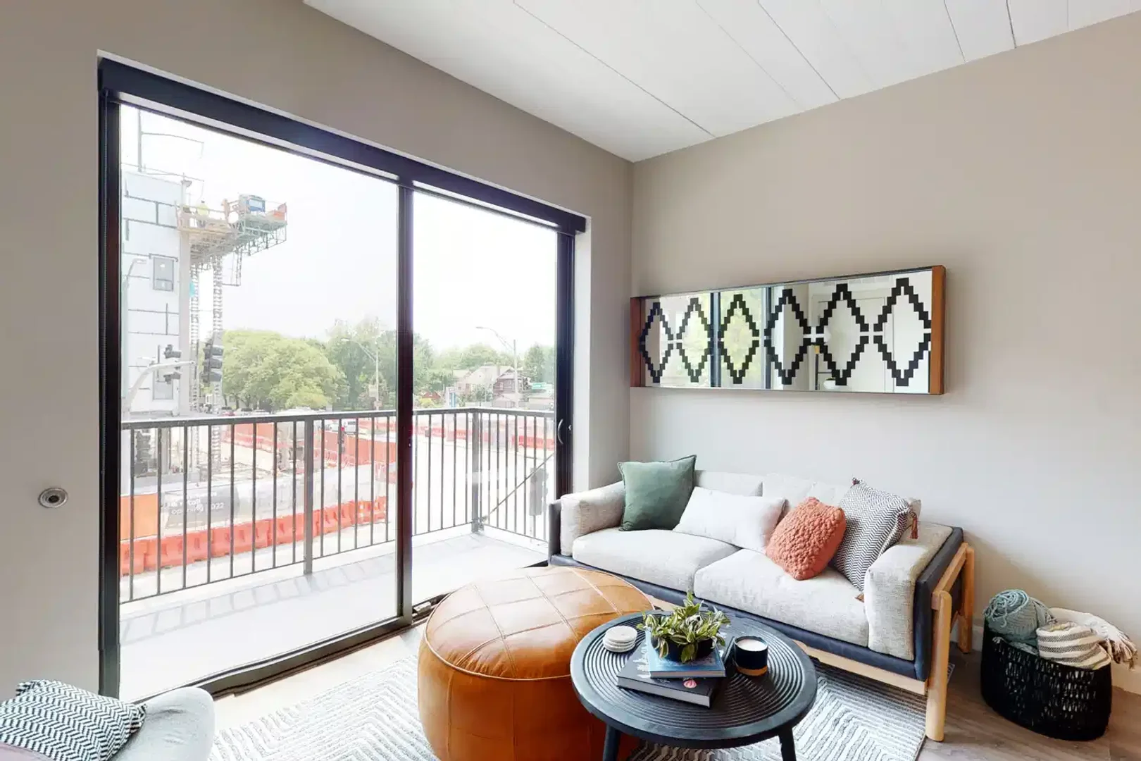 Student-friendly room in  with modern amenities