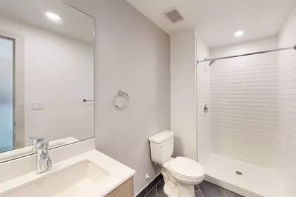 Private room at East Armour Boulevard, image 2 of 28
