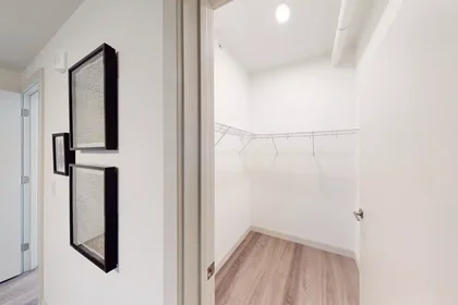 Private room at East Armour Boulevard, image 20 of 28