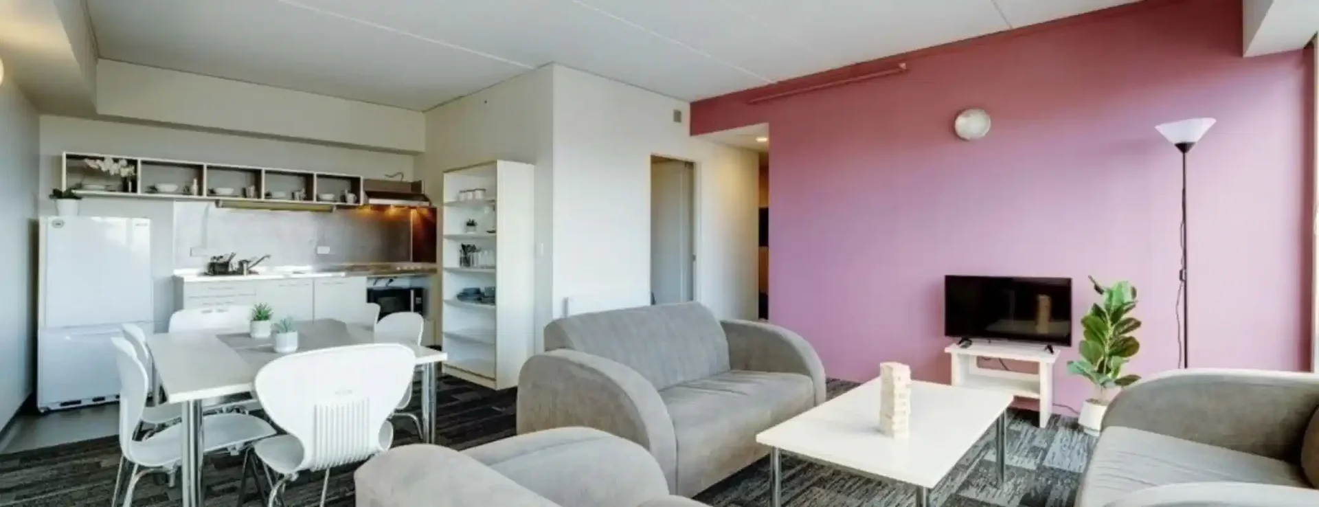 Affordable room for students with ample lighting in 