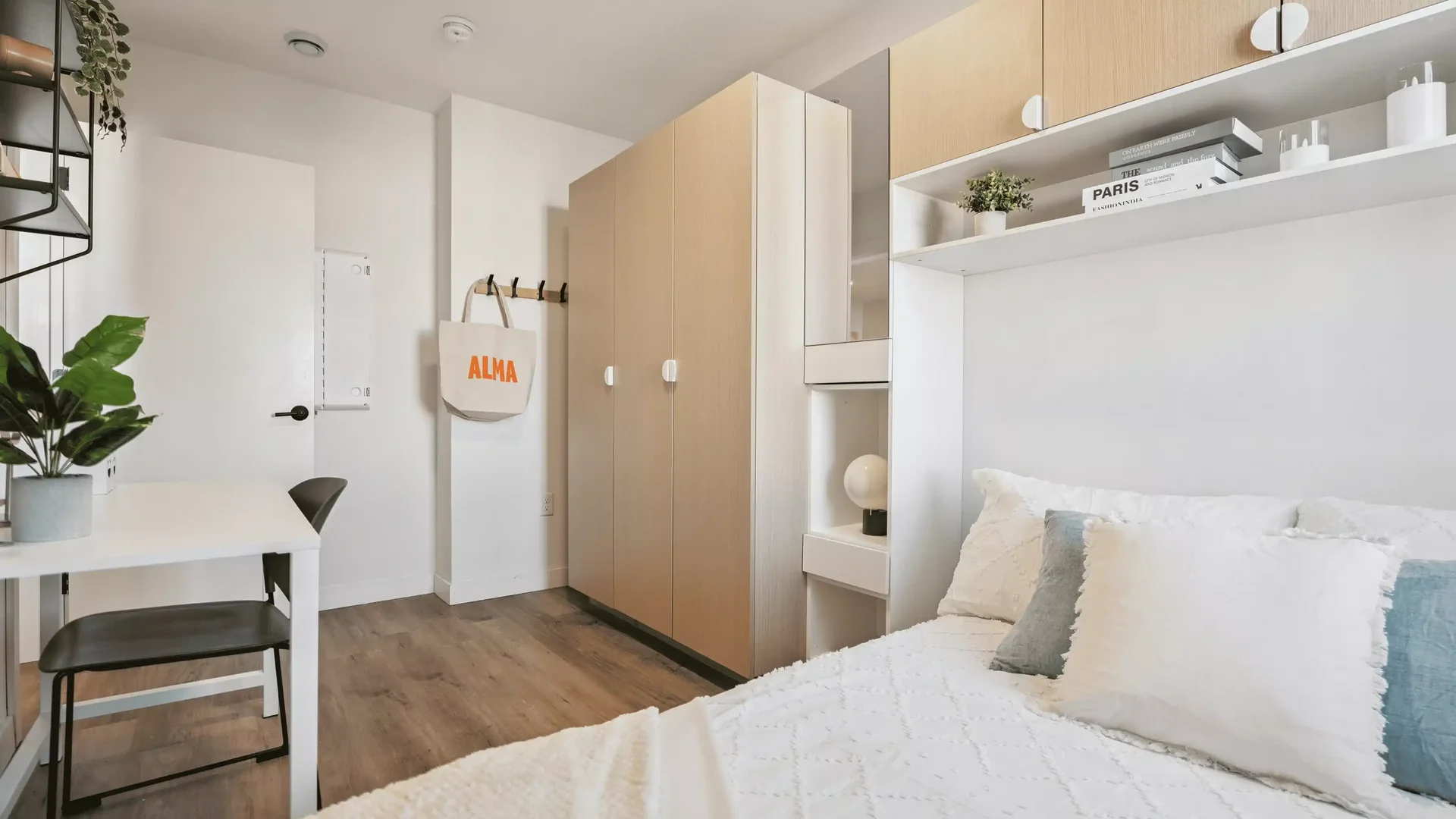 Chambre d'étudiant économique avec emplacement pratique dans 