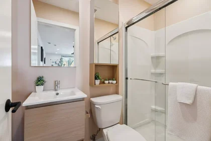 Chambre privée à Seymour Street, image 25 de 49