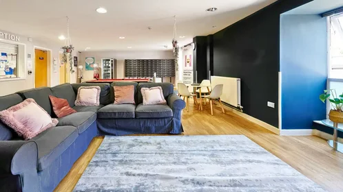Private room at Glanville Road, image 11 of 13