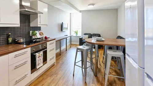 Private room at Glanville Road, image 7 of 13