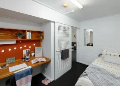 Chambre privée à Cooinda Street, image 1 de 42