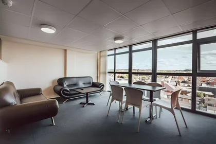 Quarto privado em Hill Street, imagem 6 de 34
