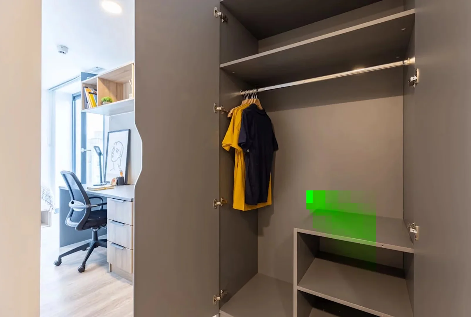 Chambre conviviale pour les étudiants dans  avec des équipements modernes