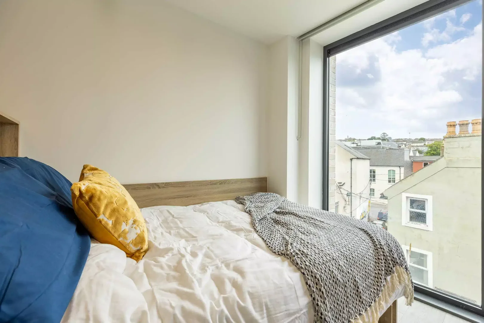 Chambre d'étudiant bon marché à proximité du campus dans 