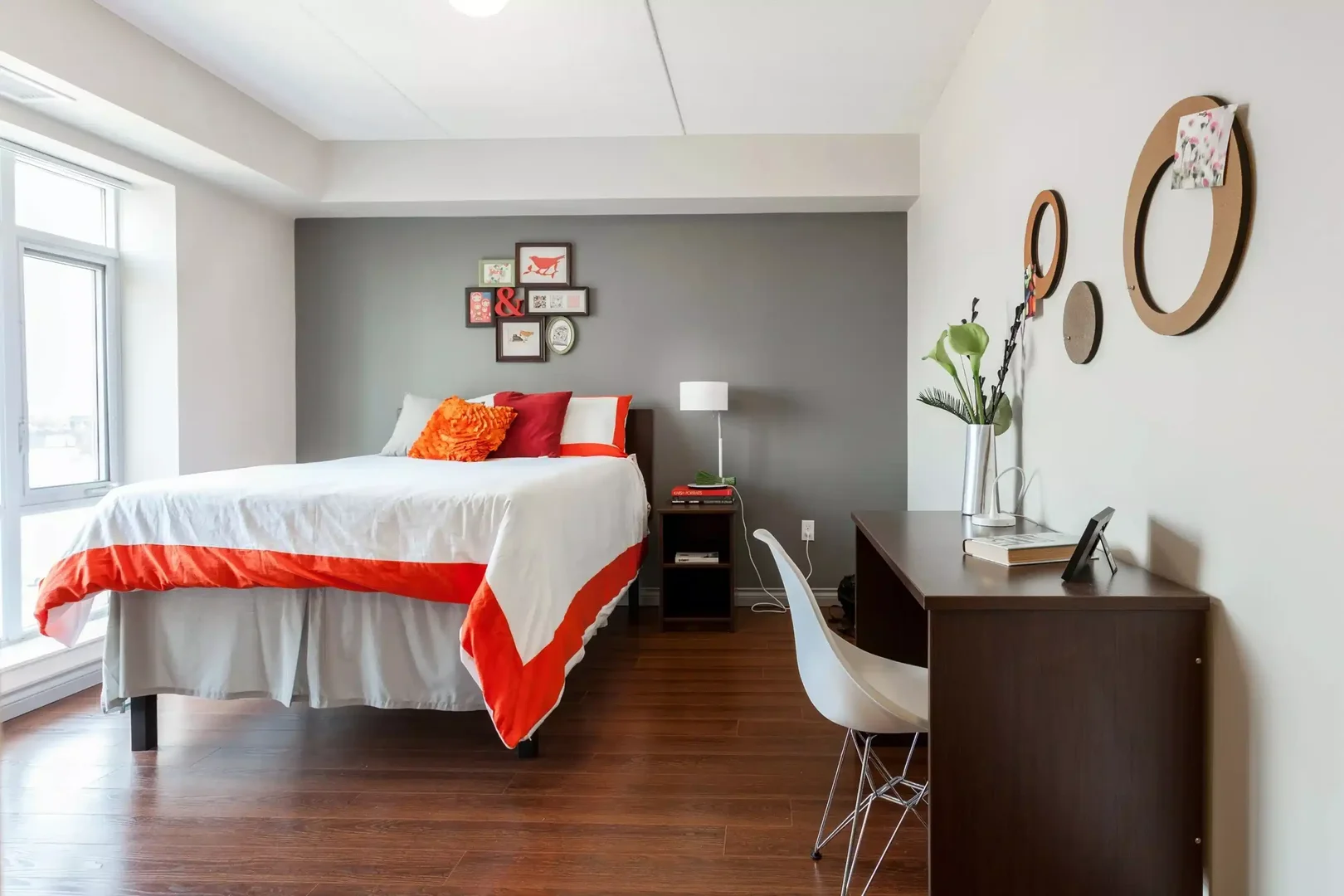 'de öğrenci dairesinde, tamamen mobilyalı kiralık oda