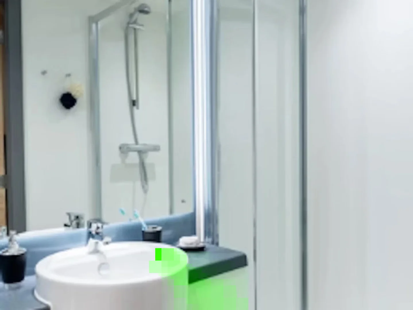 Habitación en apartamento estudiantil en alquiler en , completamente amueblado