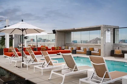 Stanza privata in East Apache Boulevard, immagine 26 di 36