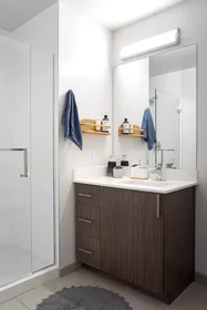 Private room at East Apache Boulevard, image 17 of 36