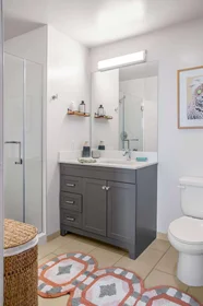 Private room at East Apache Boulevard, image 3 of 36
