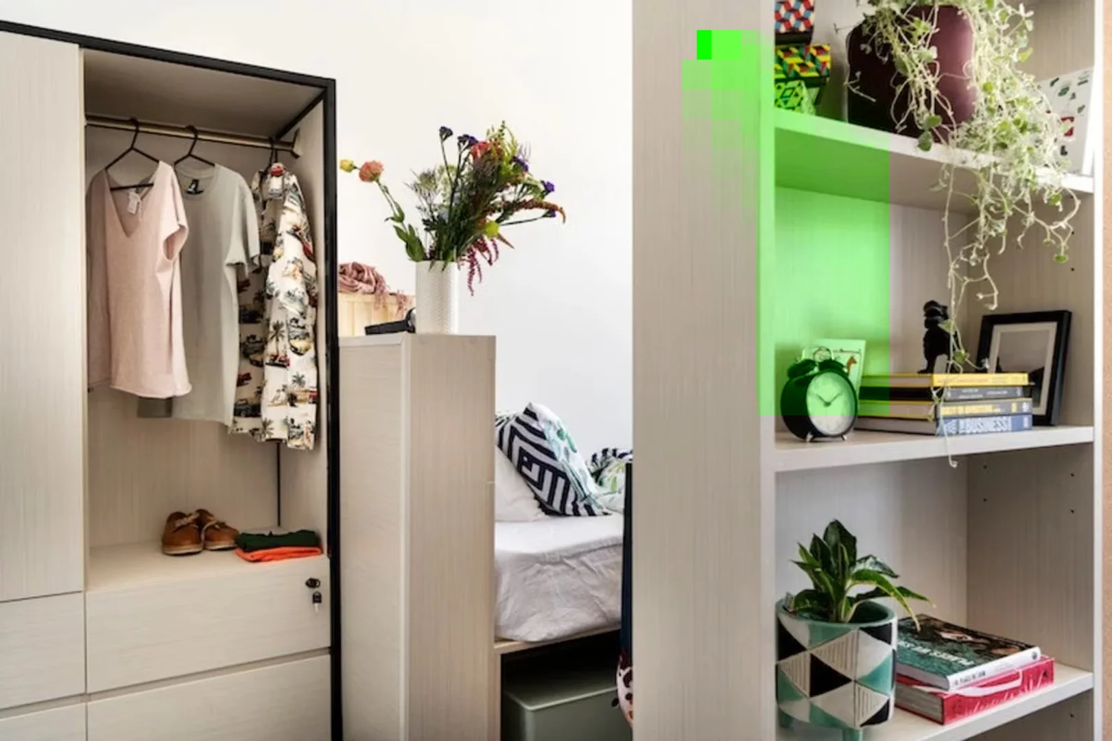 Funktionelles Studentenzimmer perfekt zum Studieren in 