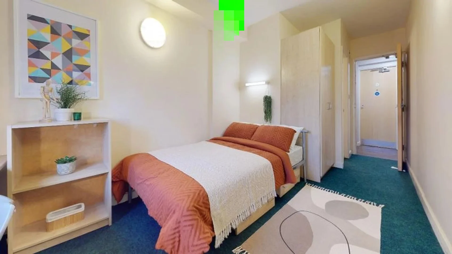 Bright and airy student room with easy university access in
