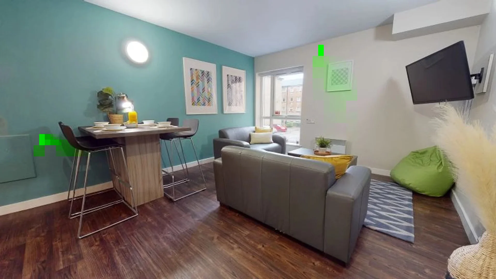 Student-friendly room in with modern amenities
