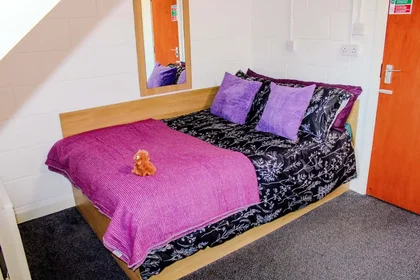 Quarto privado em Saint Peter Street, imagem 1 de 10