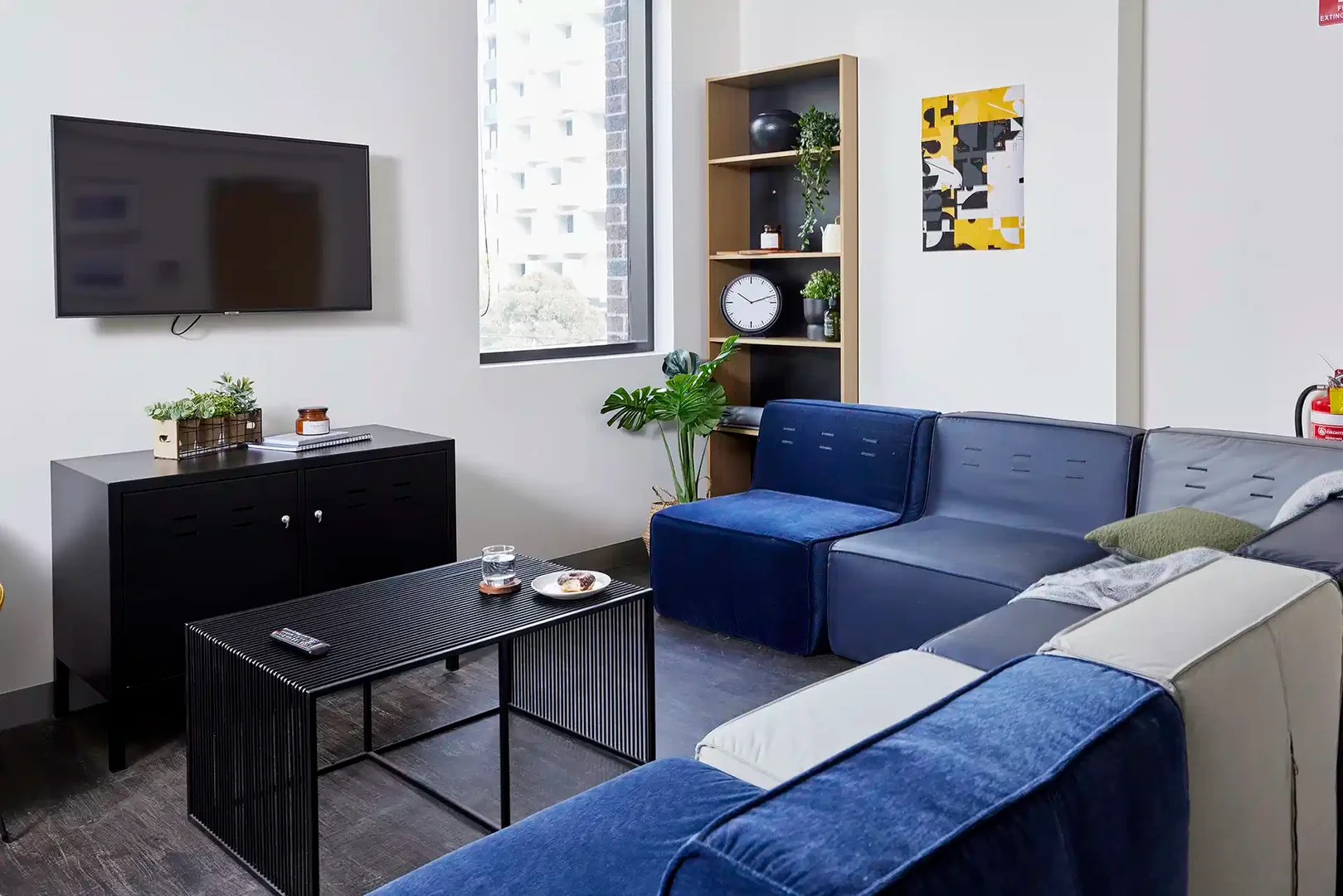 Functional student room perfect for studying in