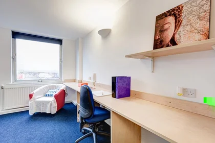 Studio at North Bridge Street, image 18 of 43