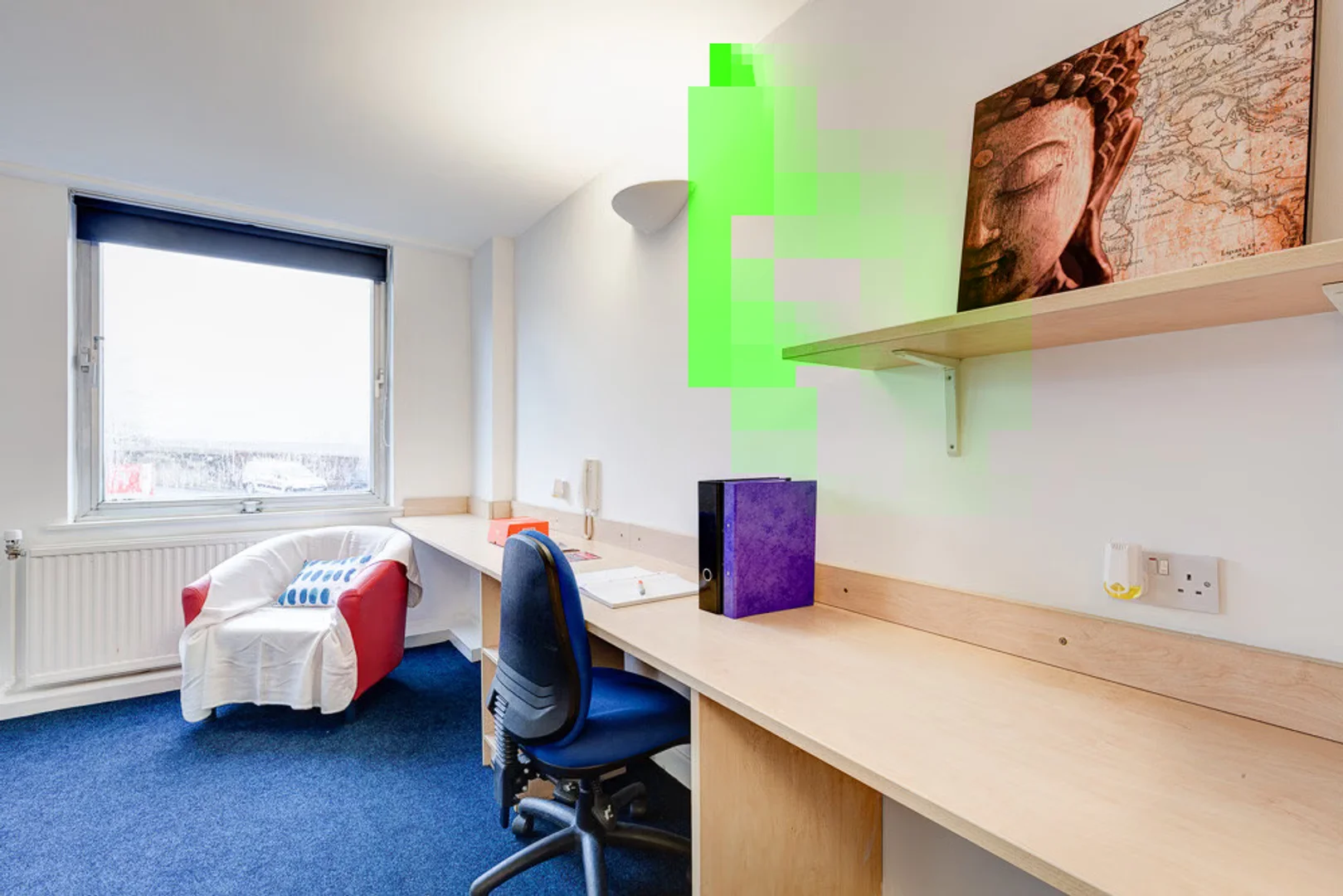 Chic studio apartment near campus in 