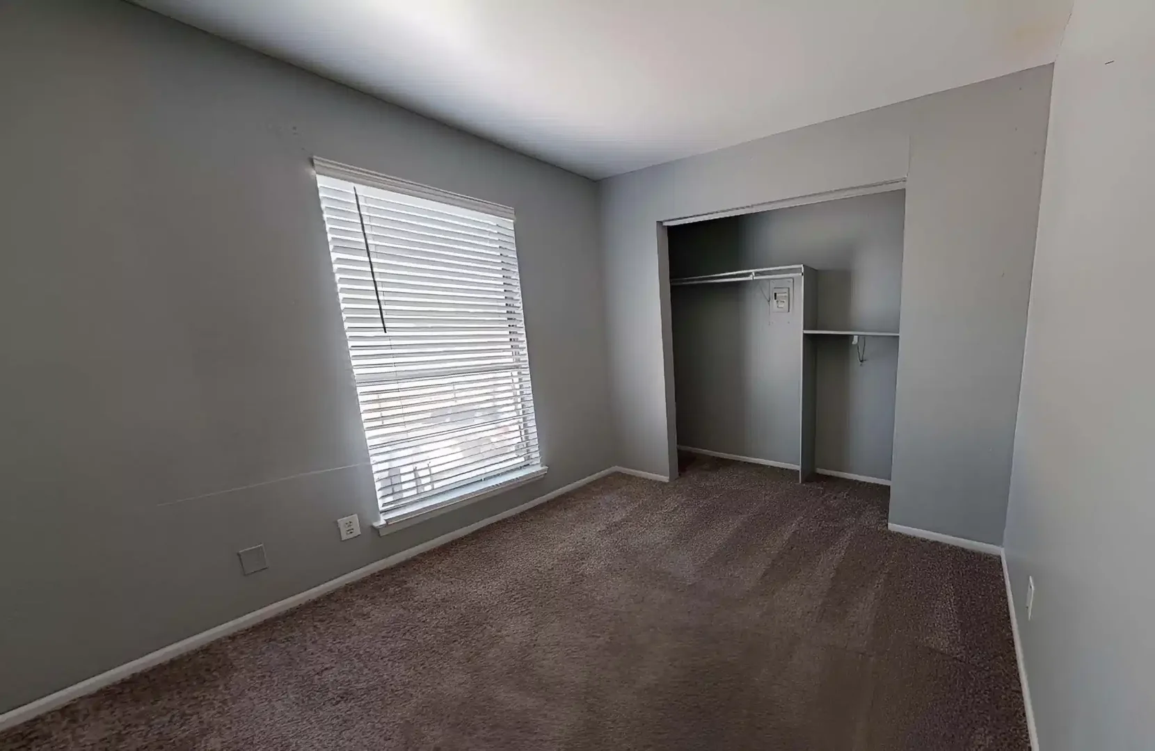 Habitación en apartamento estudiantil en alquiler en , completamente amueblado