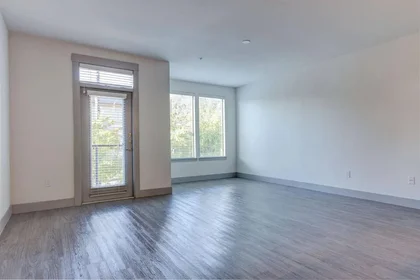 Stanza privata in Douglas Avenue, immagine 28 di 49