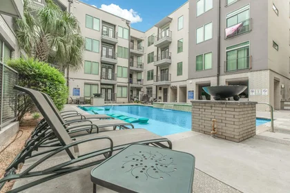 Stanza privata in Douglas Avenue, immagine 29 di 49