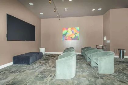Stanza privata in Douglas Avenue, immagine 36 di 49