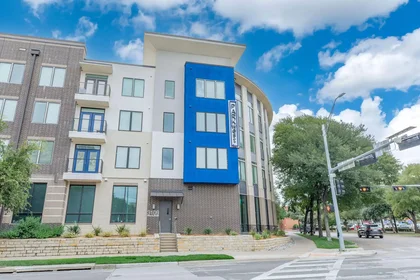 Stanza privata in Douglas Avenue, immagine 38 di 49