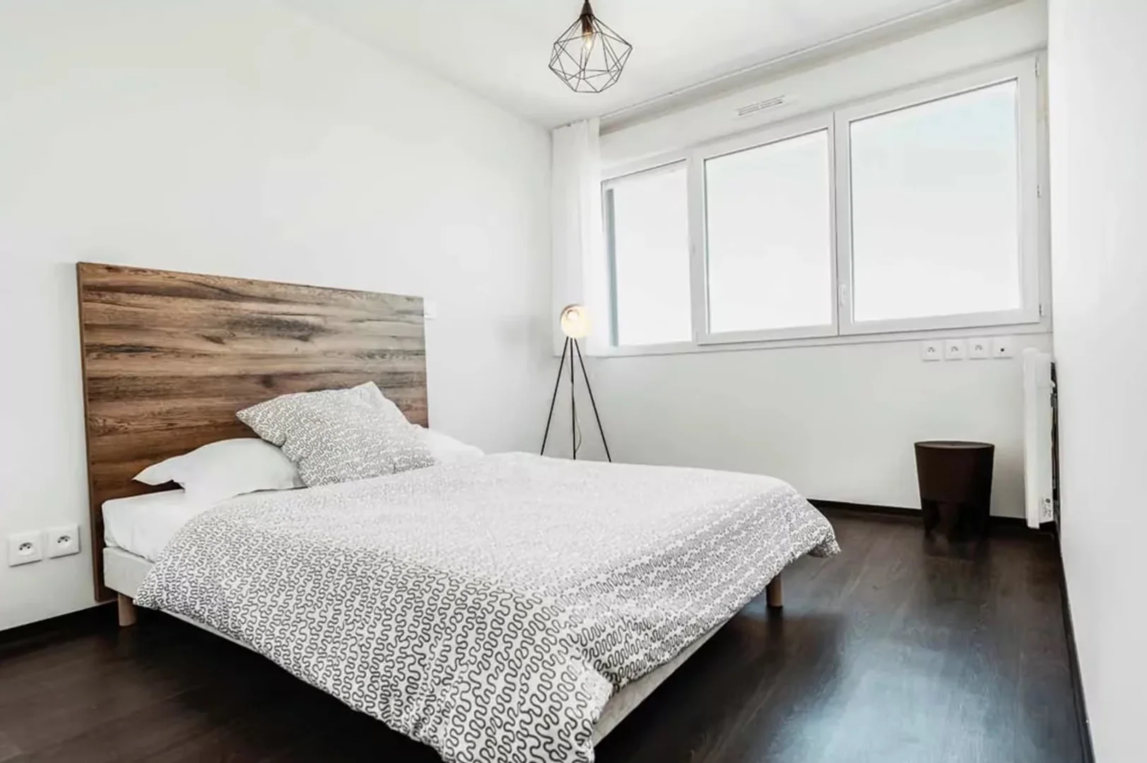 Quarto de estudante funcional perfeito para estudar em 