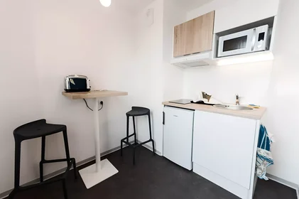 Monolocale in Rue de Saint-Brieuc, immagine 6 di 15