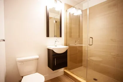 Stanza privata in Walnut Street, immagine 32 di 48